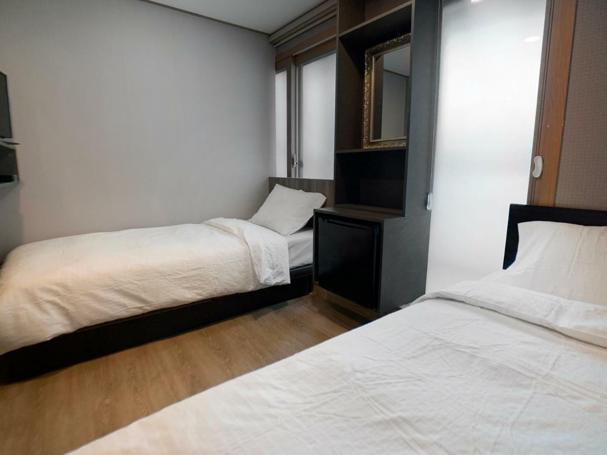 J-Honor Guesthouse Séoul Extérieur photo